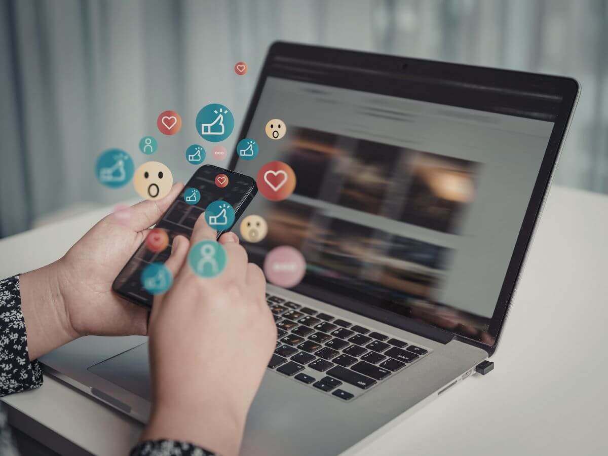 interacción en redes sociales